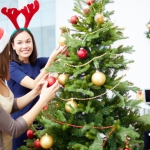 How Business Owners Can Spread Holiday Cheer Without Breaking The Bank